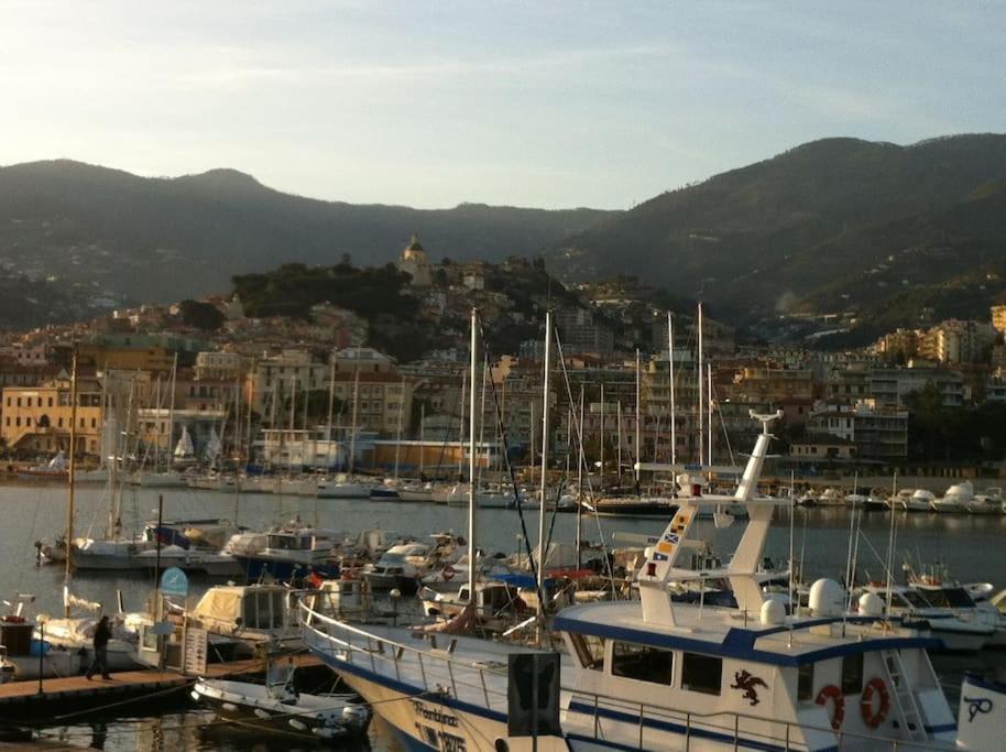 Mini Accommodation In Sanremo Liguria Zewnętrze zdjęcie