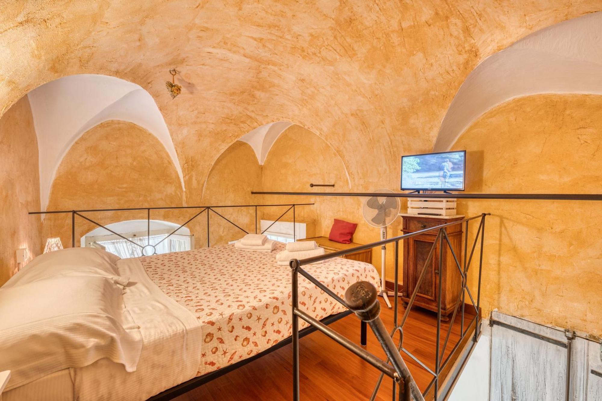 Mini Accommodation In Sanremo Liguria Zewnętrze zdjęcie